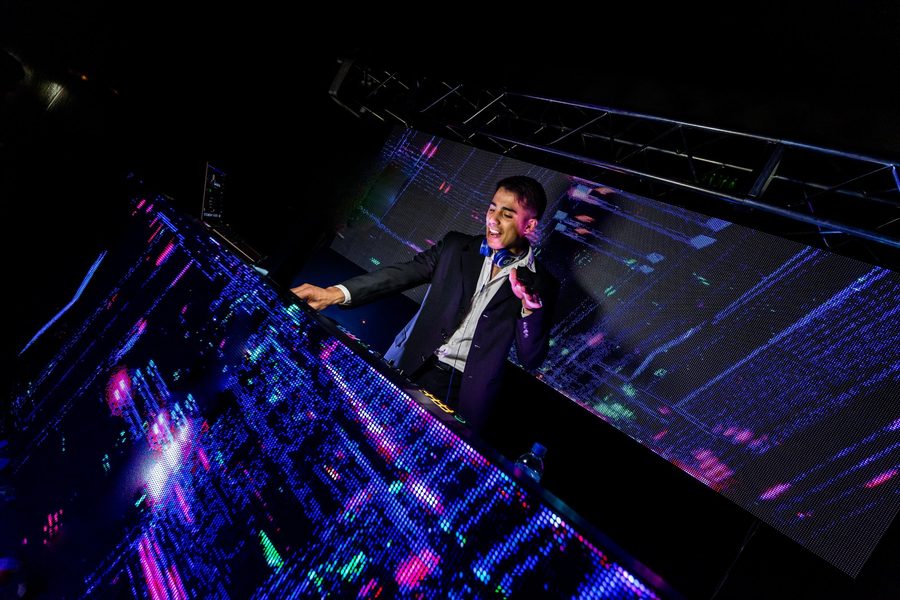 DJ Lucas Di Pardo tocando en vivo